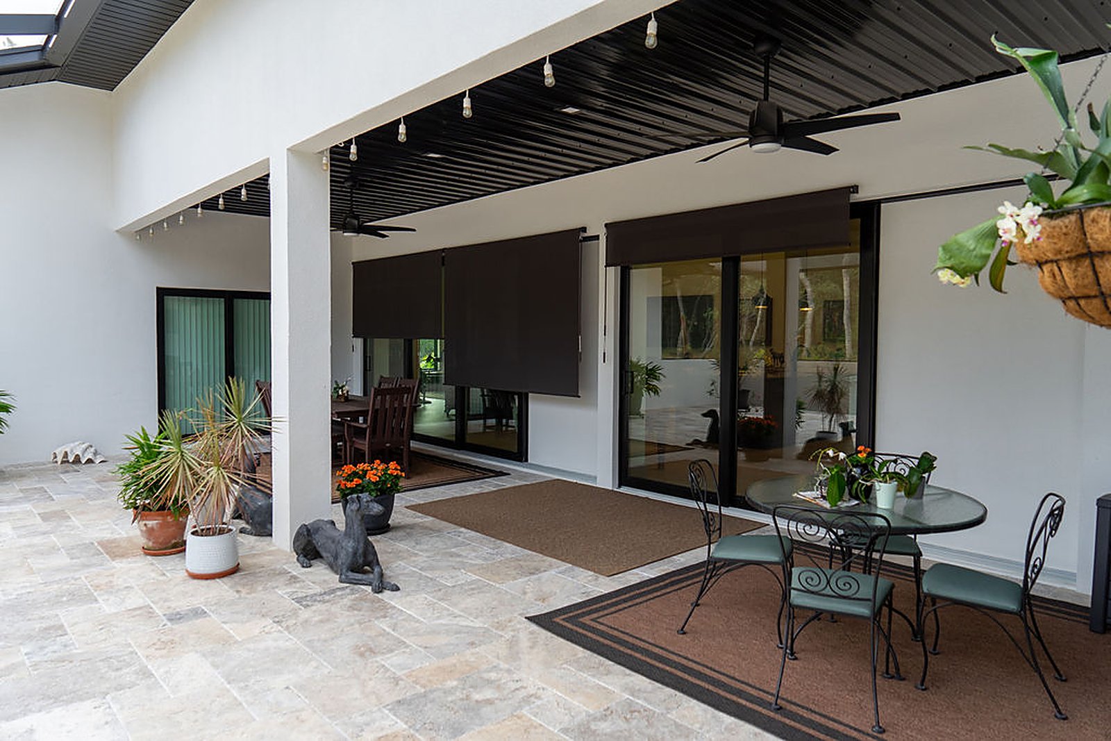 Contemporary residence — interior, built by Great Oaks General Contractors