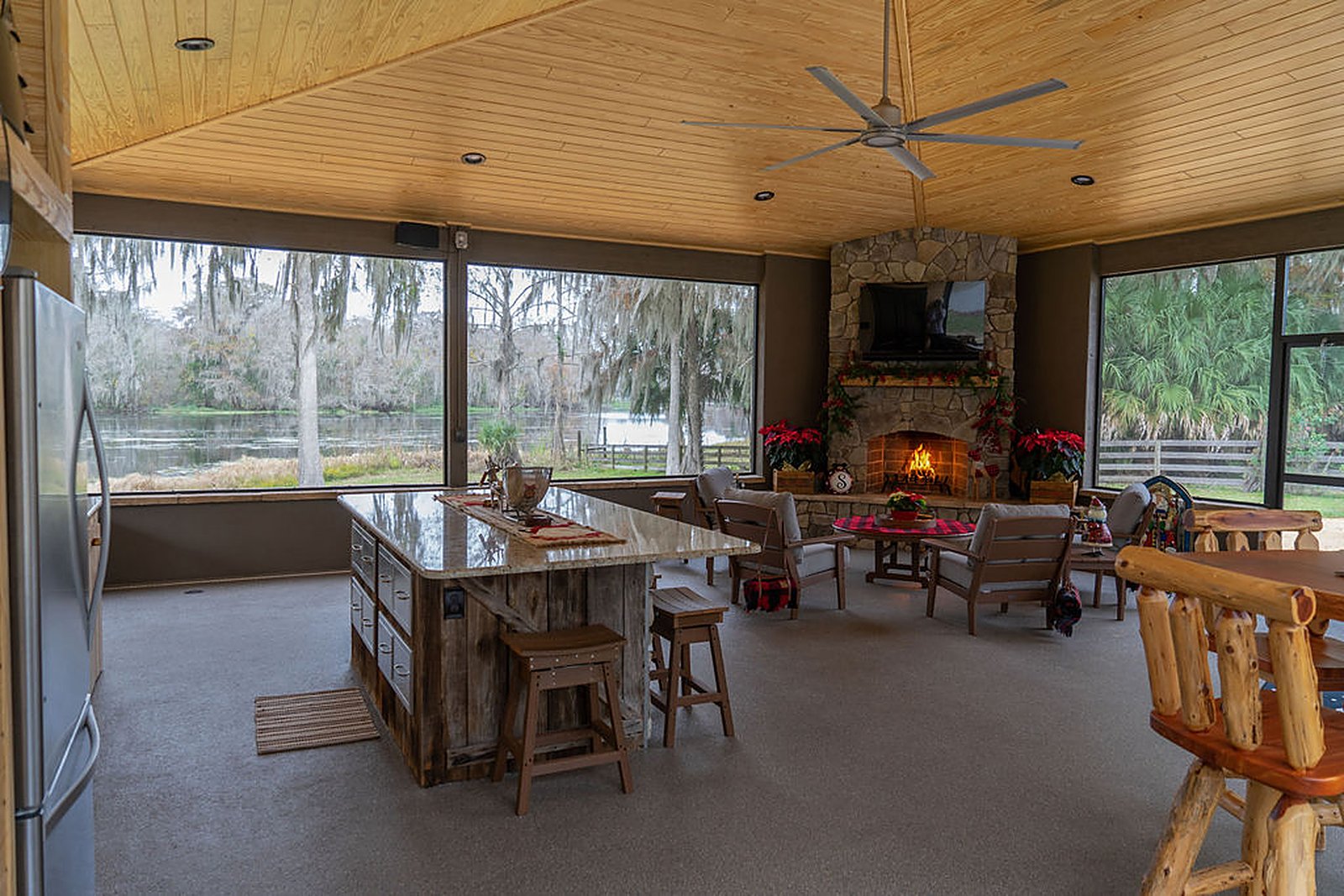 Outdoor living — interior, built by Great Oaks General Contractors