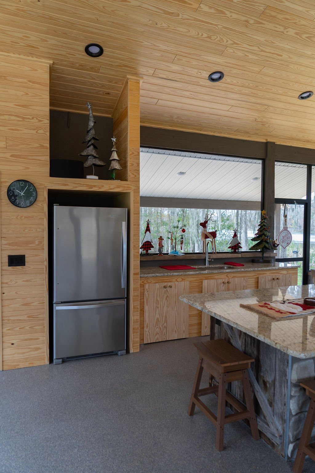 Outdoor living — interior, built by Great Oaks General Contractors