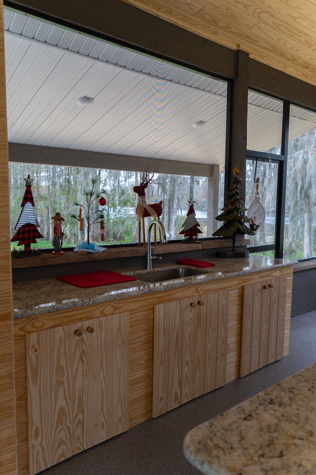 Outdoor living — interior, built by Great Oaks General Contractors